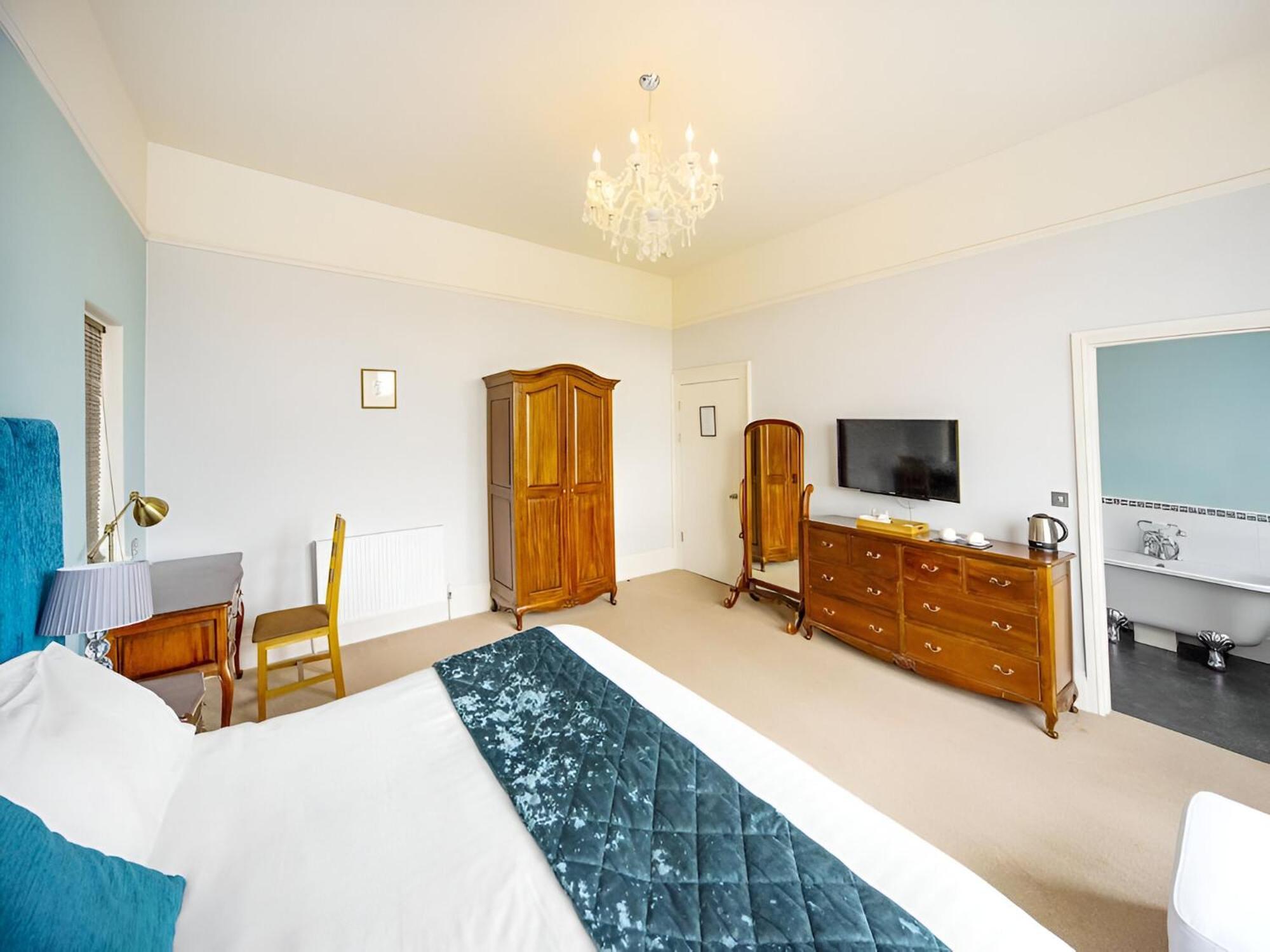 Crofton House Hotel توركواي المظهر الخارجي الصورة